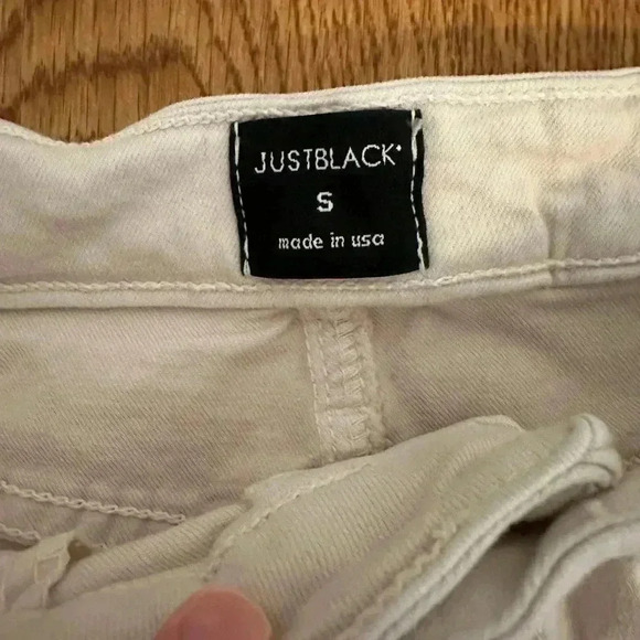 Just Black Released Hem Mini Denim Skirt Oatmeal Size S - Picture 2 of 3